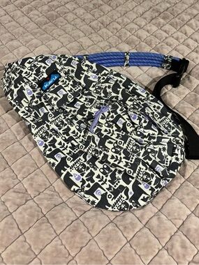 Kavu Black & White Graphic Sling  Bag with Lavender Accents
